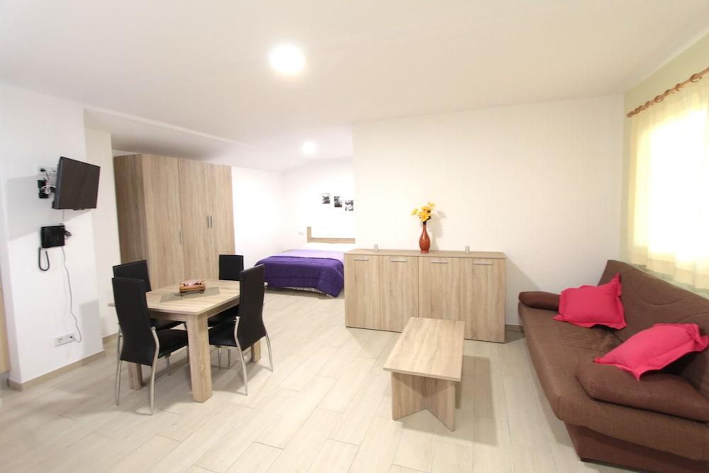 Apartamentos Giuliano Empuriabrava Exterior photo